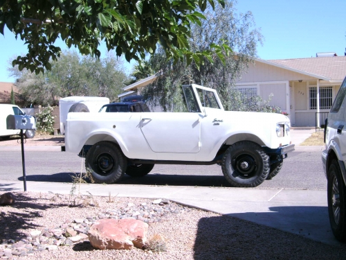 1966 Scout 800